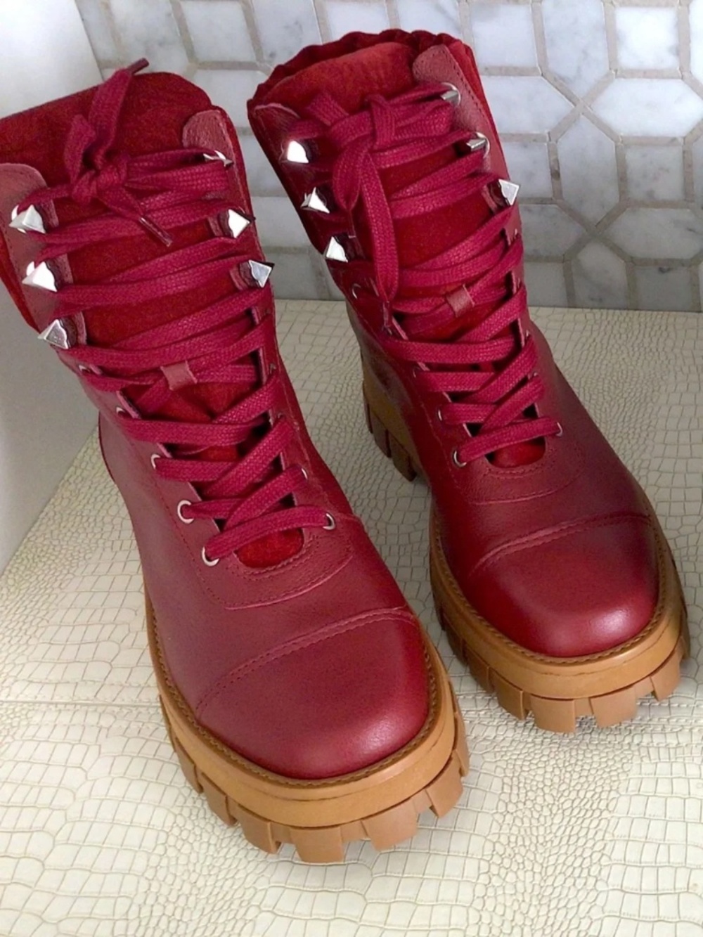 Schutz WOMANS Leather Lace Up Hiker Boots-Sutton-Red Brown-7B-NIB